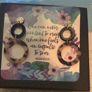 Stylish Tortoiseshell and Black Hoop Earrings